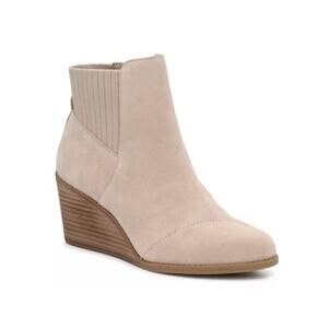 New TOMS Sadie Wedge Boots in Sand Suede Women's Size 10